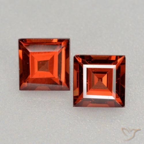 0.88ctw Natural vermelho médio Granada Piropo, Quadrado, VS