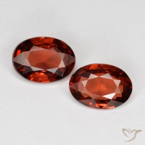 1.53ctw Natural Vermelho escarlate Granada Piropo, oval, VS