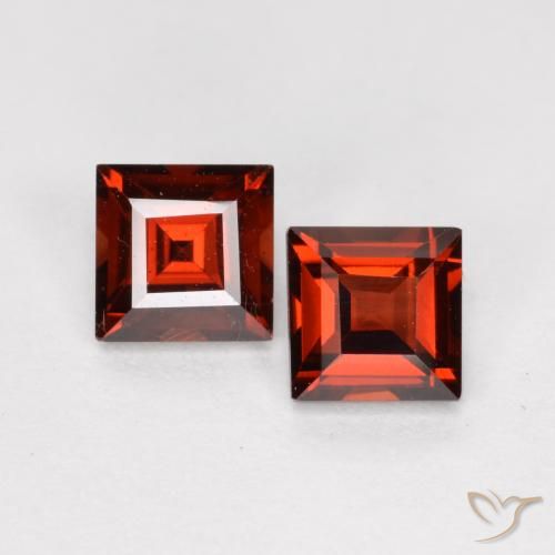 0.94ctw Natural vermelho médio Granada Piropo, Quadrado, VS
