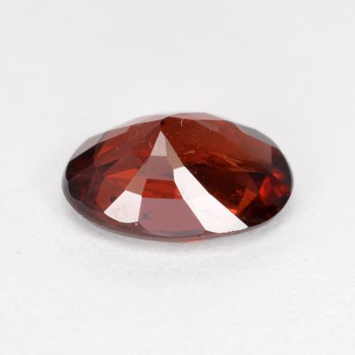 Granada piropo vermelho natural 0,95ct, corte oval, VS-SI