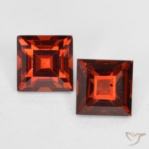 Pedras preciosas de Granada Piropo vermelho médio natural de 0.89 ct, Quadrado, VS