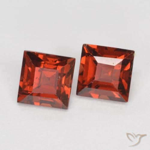 Pedras preciosas de Granada Piropo vermelho médio natural de 1.04 ct, Quadrado, VS