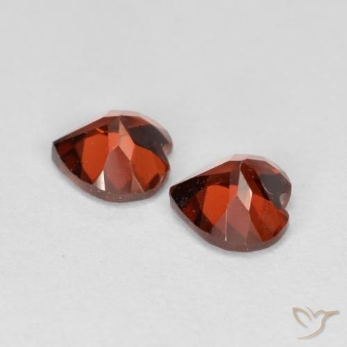 Pedras preciosas de Granada Piropo vermelho médio natural de 1.22 ct, Coração, VS