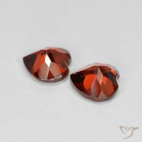 Pedras preciosas de Granada Piropo vermelho médio natural de 1.19 ct, Coração, VS