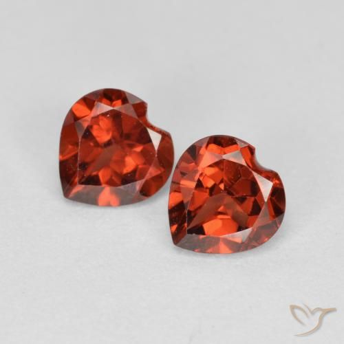1.25ctw Natural Vermelho brilhante Granada Piropo, Coração, VS
