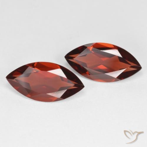 Pedras preciosas de Granada Piropo Sangria Tinto natural de 3.81 ct, Marquesa, VVS
