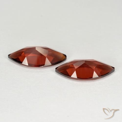Pedras preciosas de Granada Piropo vermelho médio natural de 3.83 ct, Marquesa, VS