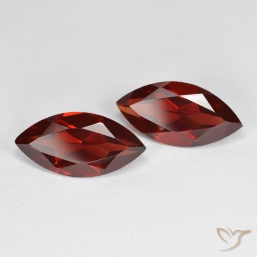 Pedras preciosas de Granada Piropo vermelho médio natural de 3.95 ct, Marquesa, VVS-VS