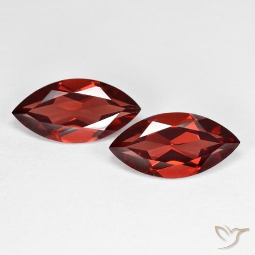 4.23ctw Natural Vermelho escuro Granada Piropo, Marquesa, VVS-VS