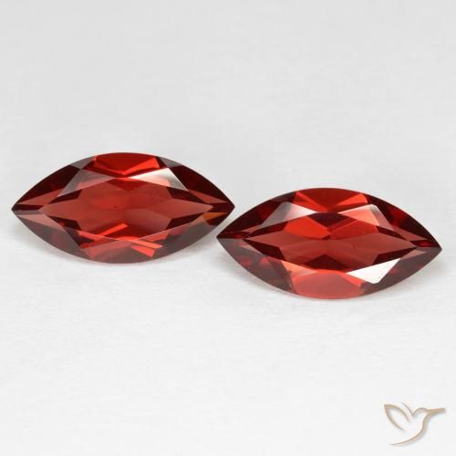 4.21ctw Natural Vermelho escuro Granada Piropo, Marquesa, VVS-VS