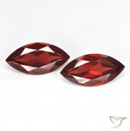3.93ctw Natural vermelho médio Granada Piropo, Marquesa, VVS-VS