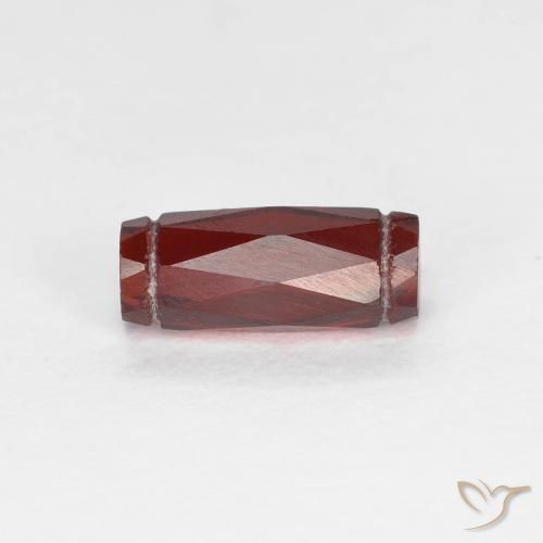 Granada Piropo Vermelho escuro Natural 1.40ct, Chique, VS