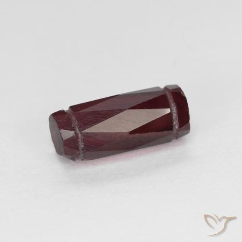 Granada Piropo Sangria Tinto Natural 1.88ct, Chique, VS