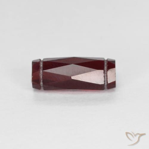 Granada Piropo Vermelho escuro Natural 1.43ct, Chique, VS