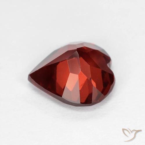 Granada Piropo Vermelho Sangue Profundo Natural 1.78ct, Coração, VVS
