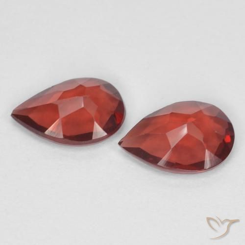 Pedras preciosas de Granada Piropo Vermelho Sangue Profundo natural de 1.18 ct, Formato de pêra, VVS-VS