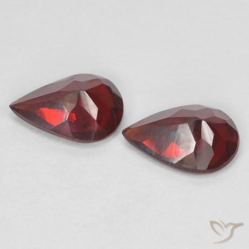 Pedras preciosas de Granada Piropo Vermelho escuro natural de 1.23 ct, Formato de pêra, VVS-VS