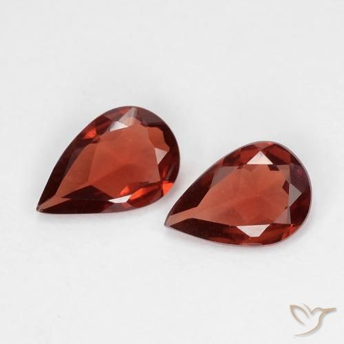 1.14ctw Natural Vermelho Escarlate Profundo Granada Piropo, Formato de pêra, VVS-VS