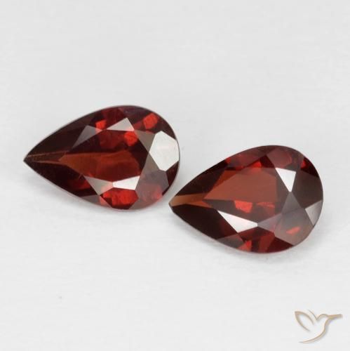 1.48ctw Natural Vermelho escuro Granada Piropo, Formato de pêra, VS