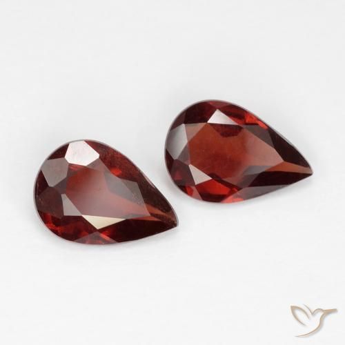 Pedras preciosas de Granada Piropo Vermelho escuro natural de 1.25 ct, Formato de pêra, VS