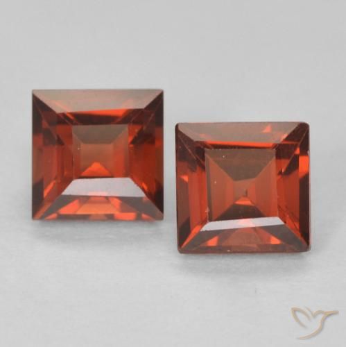 0.99ctw Natural vermelho médio Granada Piropo, Quadrado, VVS-VS