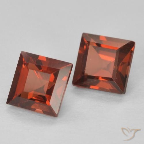 Pedras preciosas de Granada Piropo vermelho médio natural de 0.99 ct, Quadrado, VVS-VS