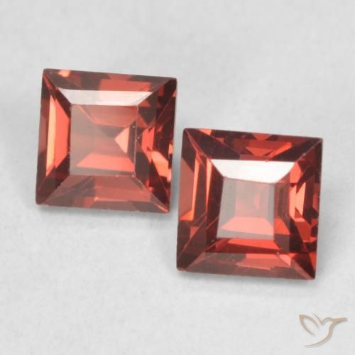 Pedras preciosas de Granada Piropo vermelho médio natural de 0.94 ct, Quadrado, VVS-VS