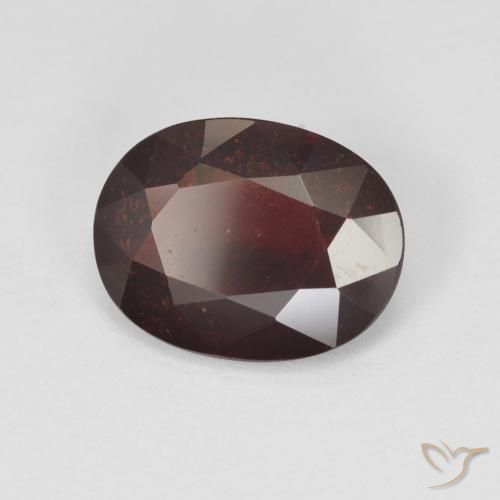 Granada Piropo Vermelho escuro Natural 3.94ct, oval, VS