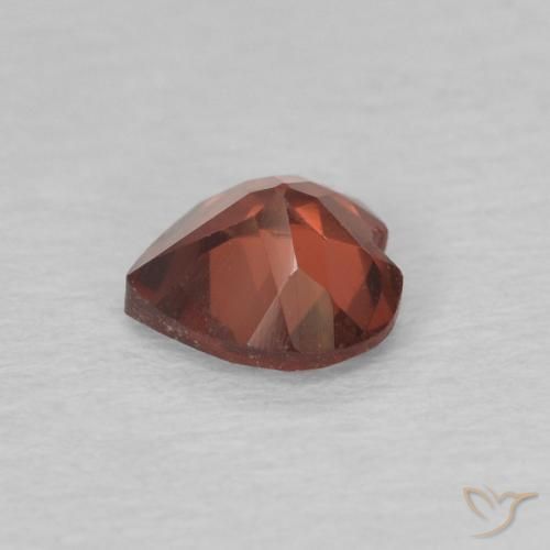 Granada Piropo vermelho médio Natural 0.60ct, Coração, VVS-VS
