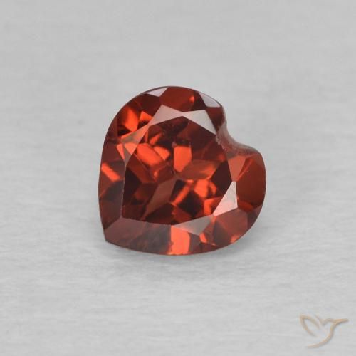 0.64ct Natural Vermelho brilhante Granada Piropo, Coração, VVS-VS