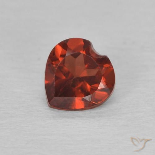 0.65ct Natural Vermelho brilhante Granada Piropo, Coração, VVS-VS