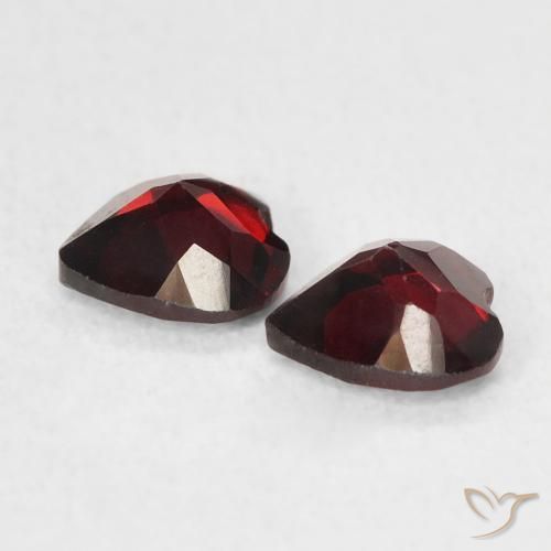 Pedras preciosas de Granada Piropo Vermelho Sangue Profundo natural de 0.97 ct, Coração, VS