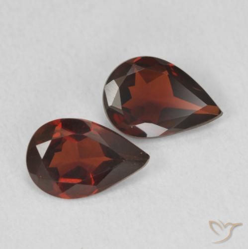 Pedras preciosas de Granada Piropo Vermelho escuro natural de 1.15 ct, Formato de pêra, VVS-VS