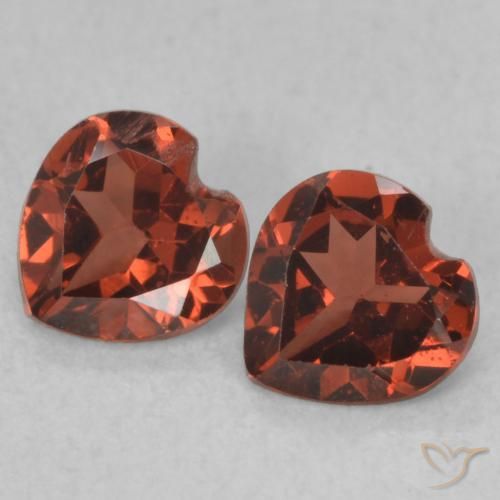 1.04ctw Natural Vermelho Escarlate Profundo Granada Piropo, Coração, VS