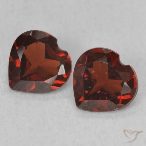 0.92ctw Natural Vermelho Sangue Profundo Granada Piropo, Coração, VS