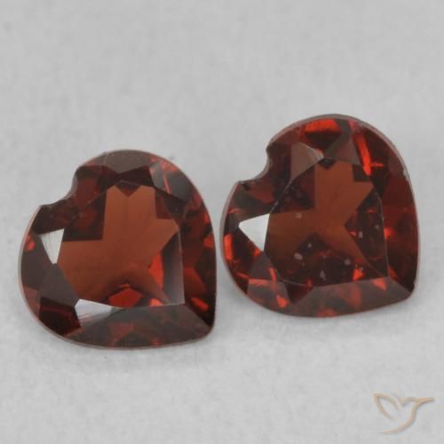 Pedras preciosas de Granada Piropo Vermelho Sangue Profundo natural de 0.92 ct, Coração, VS