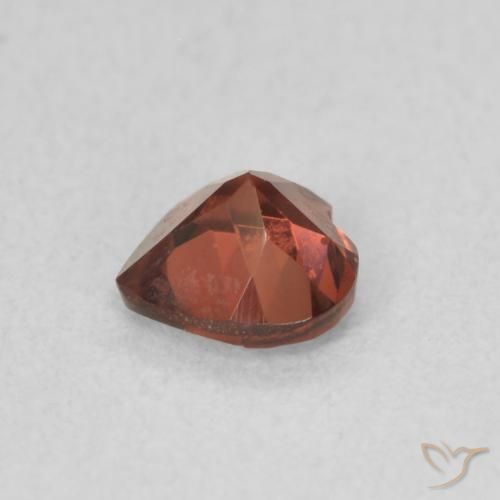 Granada Piropo Medium Dark-Red Natural 0.57ct, Coração, VS
