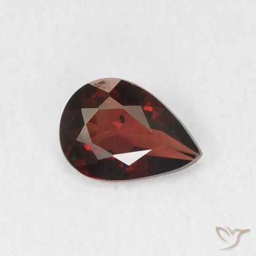 Granada Piropo Vermelho Sangue Profundo Natural 0.69ct, Formato de pêra, VVS-VS