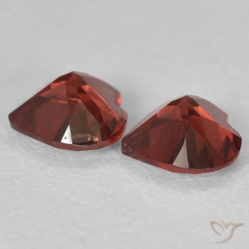 Pedras preciosas de Granada Piropo vermelho médio natural de 1.07 ct, Coração, VS