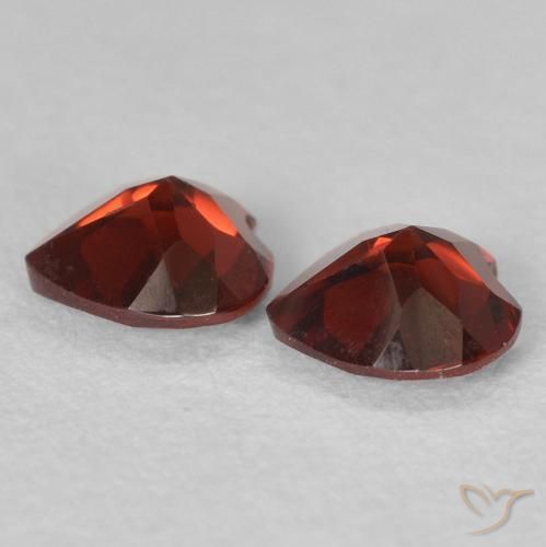 Pedras preciosas de Granada Piropo vermelho médio natural de 0.89 ct, Coração, VVS-VS