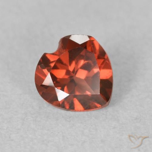 Granada Piropo Vermelho escuro Natural 0.55ct, Coração, VVS-VS