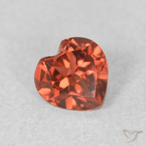 Granada Piropo Vermelho brilhante Natural 0.57ct, Coração, VVS-VS