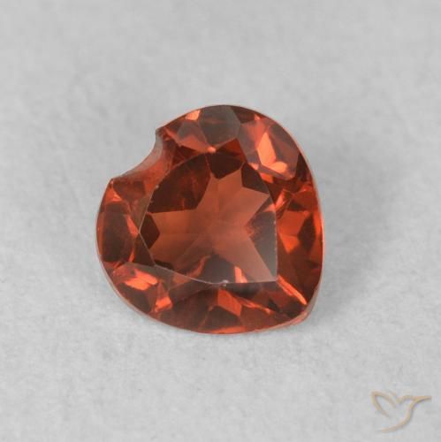 Granada Piropo Medium Dark-Red Natural 0.61ct, Coração, VVS-VS