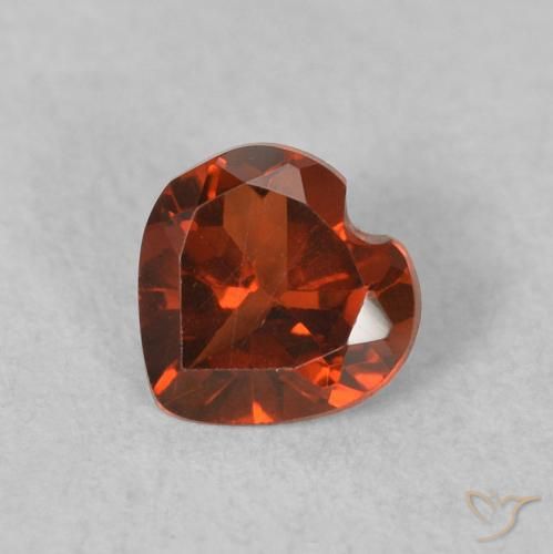 0.52ct Natural Vermelho brilhante Granada Piropo, Coração, VVS-VS