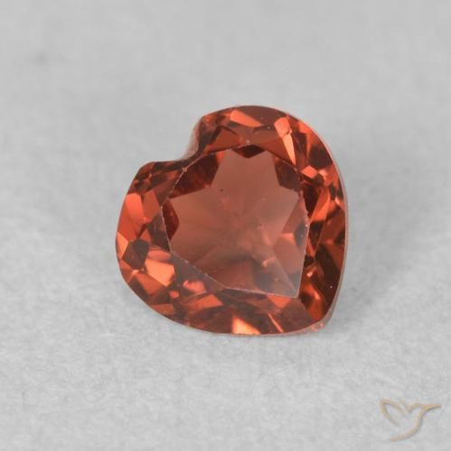 Granada Piropo Vermelho Carmesim Profundo Natural 0.64ct, Coração, VVS-VS