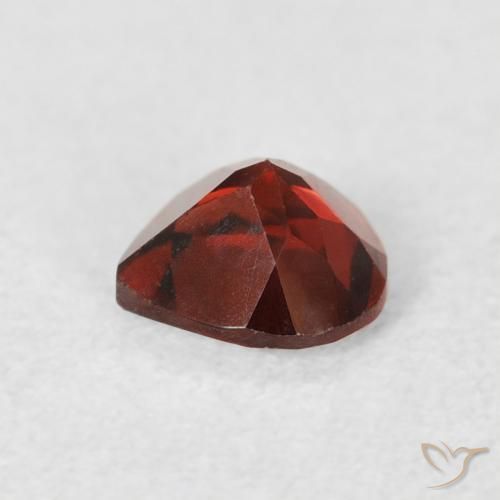 Granada Piropo Vermelho brilhante Natural 0.61ct, Formato de pêra, VS