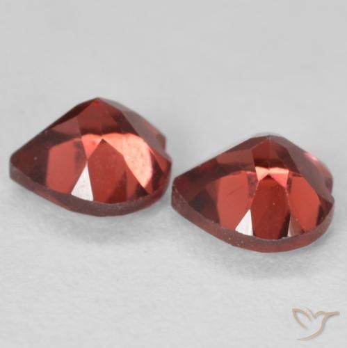 Pedras preciosas de Granada Piropo Vermelho escuro natural de 1.26 ct, Coração, VS
