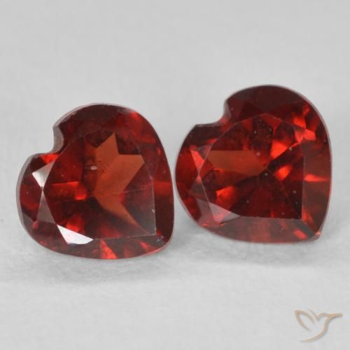Pedras preciosas de Granada Piropo vermelho médio natural de 1.16 ct, Coração, VS
