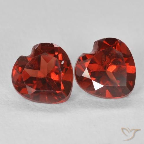 Pedras preciosas de Granada Piropo vermelho médio natural de 1.13 ct, Coração, VVS-VS