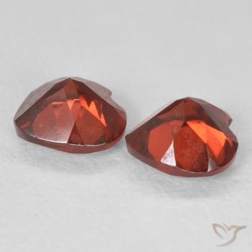 Pedras preciosas de Granada Piropo vermelho médio natural de 1.13 ct, Coração, VVS-VS